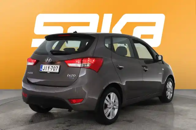 Ruskea Tila-auto, Hyundai ix20 – JIY-707