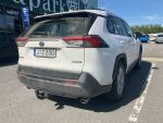 Valkoinen Maastoauto, Toyota RAV4 – JIZ-200, kuva 2
