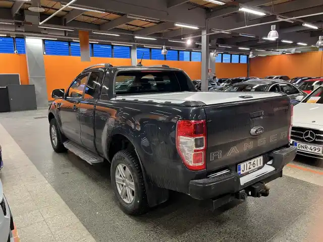 Sininen Avolava, Ford Ranger – JIZ-611