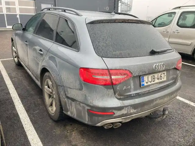 Harmaa Farmari, Audi A4 allroad quattro – JJB-467