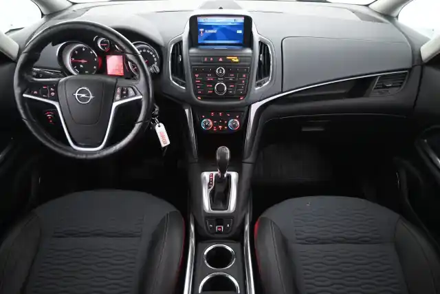 Sininen Tila-auto, Opel Zafira Tourer – JJE-203
