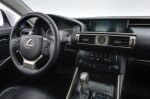 Valkoinen Sedan, Lexus IS – JJE-641, kuva 10