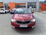 Punainen Sedan, Skoda Rapid – JJE-994, kuva 2