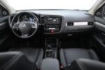 Punainen Maastoauto, Mitsubishi Outlander – JJF-127, kuva 23