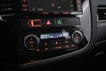 Punainen Maastoauto, Mitsubishi Outlander – JJF-127, kuva 33