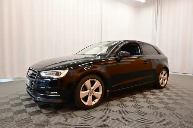 Musta Viistoperä, Audi A3 – JJH-164