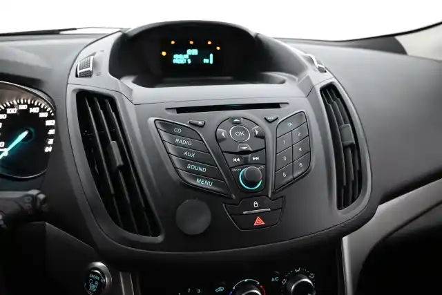 Valkoinen Maastoauto, Ford Kuga – JJH-426