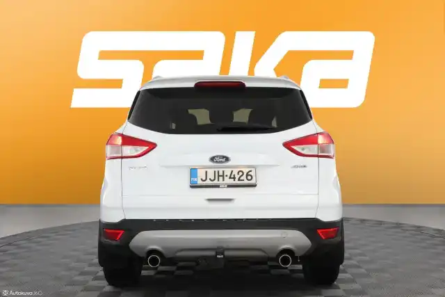 Valkoinen Maastoauto, Ford Kuga – JJH-426