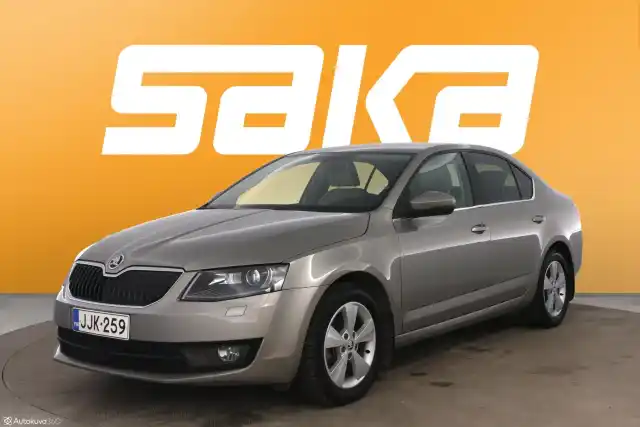 Ruskea Viistoperä, Skoda Octavia – JJK-259