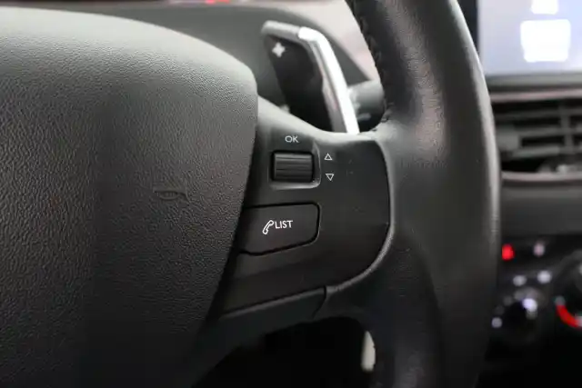 Musta Viistoperä, Peugeot 2008 – JJL-761