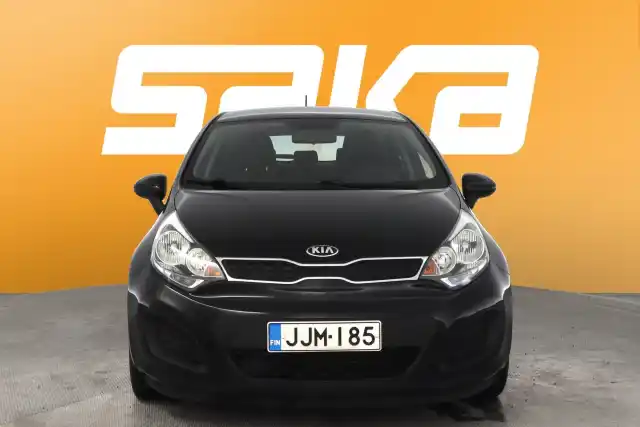 Musta Viistoperä, Kia Rio – JJM-185