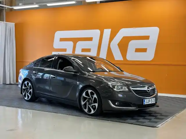 Harmaa Viistoperä, Opel Insignia – JJP-313