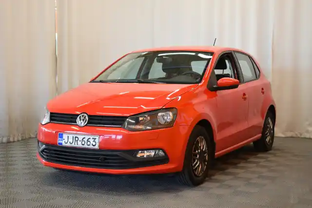 Punainen Viistoperä, Volkswagen Polo – JJR-663