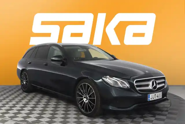 Vihreä Farmari, Mercedes-Benz E – JJT-411