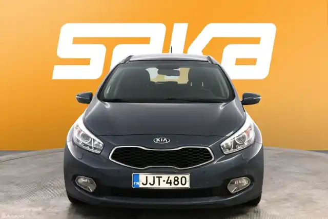 Sininen Farmari, Kia cee'd – JJT-480