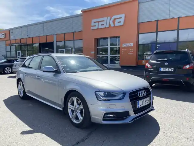 Hopea Farmari, Audi A4 – JJT-526