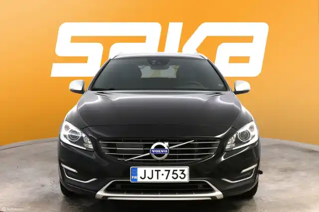 Musta Farmari, Volvo V60 – JJT-753