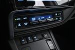 Valkoinen Viistoperä, Toyota Auris – JJZ-470, kuva 20