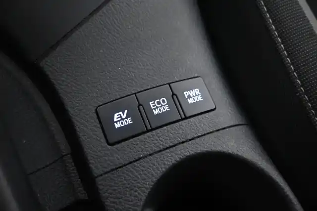 Valkoinen Viistoperä, Toyota Auris – JJZ-470