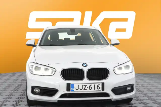 Valkoinen Viistoperä, BMW 118 – JJZ-616