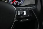 Valkoinen Farmari, Volkswagen Golf – JKA-155, kuva 19