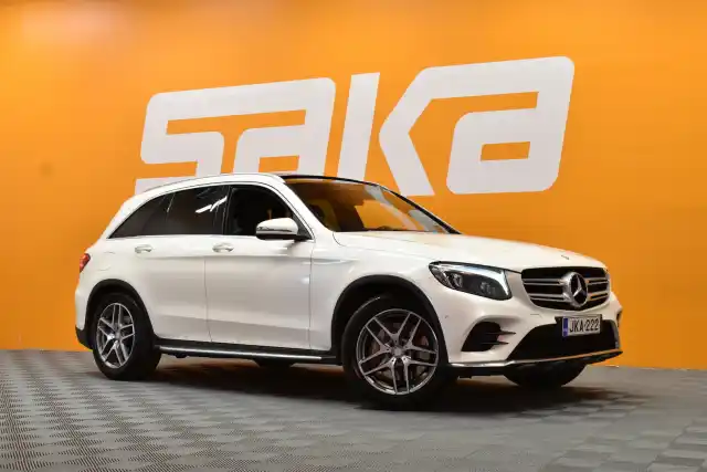 Valkoinen Maastoauto, Mercedes-Benz GLC – JKA-222