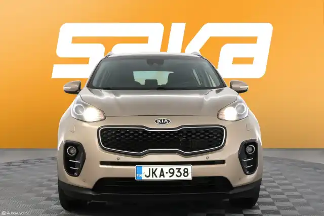 Harmaa Maastoauto, Kia Sportage – JKA-938