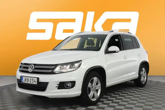 Valkoinen Maastoauto, Volkswagen Tiguan – JKB-234