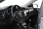 Harmaa Viistoperä, Toyota Auris – JKB-612, kuva 16