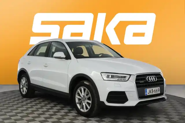 Valkoinen Maastoauto, Audi Q3 – JKB-669