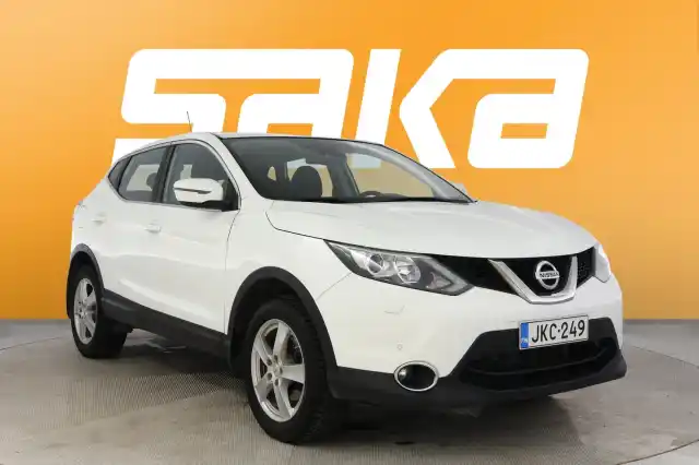 Valkoinen Maastoauto, Nissan Qashqai – JKC-249