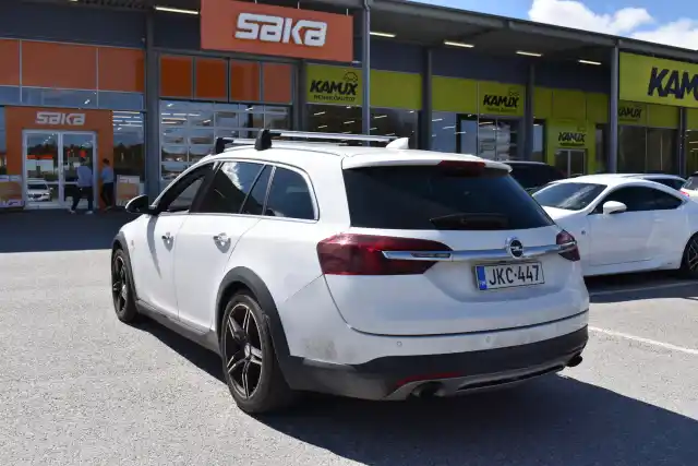 Valkoinen Farmari, Opel Insignia – JKC-447
