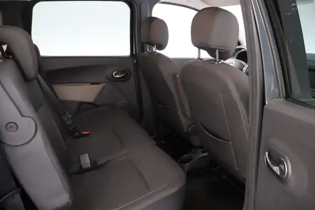 Harmaa Tila-auto, Dacia Lodgy – JKE-665
