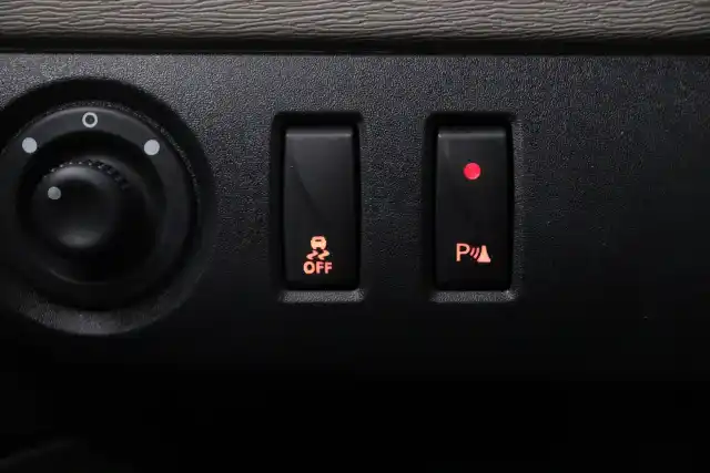 Harmaa Tila-auto, Dacia Lodgy – JKE-665
