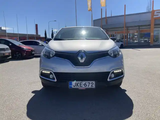 Harmaa Viistoperä, Renault Captur – JKE-672