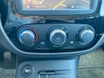 Harmaa Viistoperä, Renault Captur – JKE-672, kuva 9