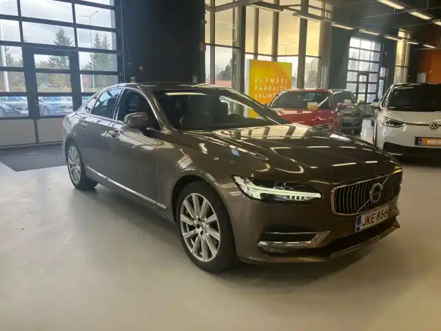 Ruskea (beige) Sedan, Volvo S90 – JKE-856