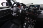 Punainen Tila-auto, BMW 225 – JKF-441, kuva 10