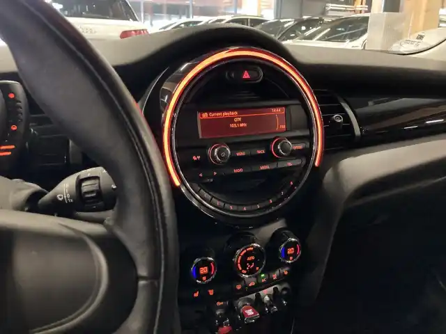 Sininen Viistoperä, MINI ONE – JKF-452