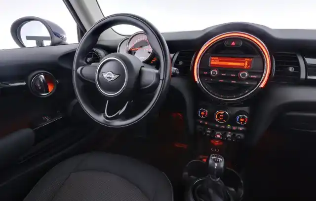 Sininen Viistoperä, MINI ONE – JKF-452