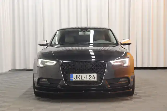 Musta Coupe, Audi A5 – JKL-124