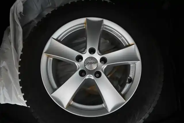 Harmaa Farmari, Skoda Superb – JKN-547