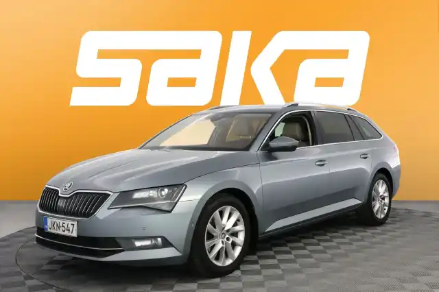 Harmaa Farmari, Skoda Superb – JKN-547