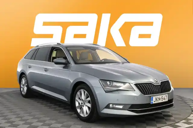 Harmaa Farmari, Skoda Superb – JKN-547