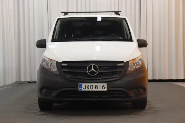 Valkoinen Pakettiauto, Mercedes-Benz Vito – JKO-816