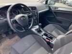 Valkoinen Viistoperä, Volkswagen Golf – JKP-558, kuva 3