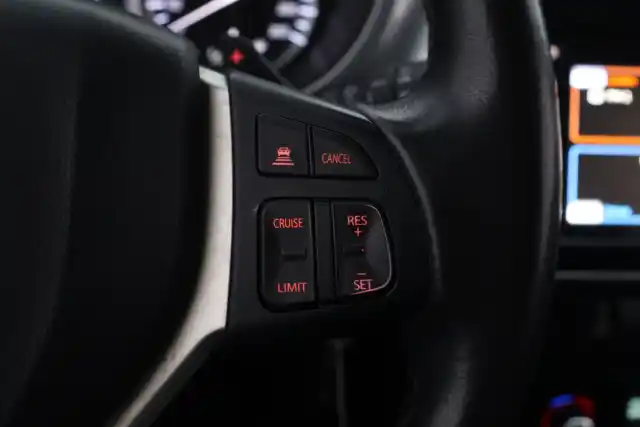 Valkoinen Viistoperä, Suzuki Vitara – JKP-624
