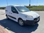 Valkoinen Pakettiauto, Peugeot Partner – JKR-598, kuva 1