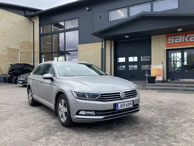 Hopea Farmari, Volkswagen Passat – JKR-689
