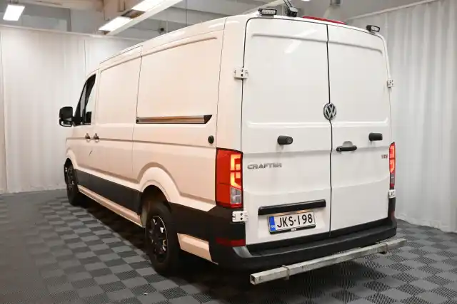 Valkoinen Pakettiauto, Volkswagen Crafter – JKS-198